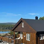 Family With Inout At Furutangen * Vika (Innlandet)
